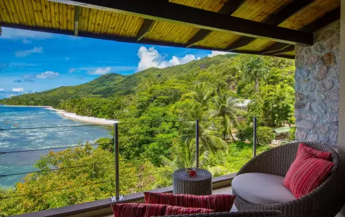 Coco de Mer Hotel-Black Parrot junior suite_16717